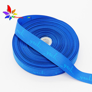Mode <span class=keywords><strong>Custom</strong></span> Marke <span class=keywords><strong>Name</strong></span> Logo Satin Druck Band in Rollen für Geschenk Verpackung