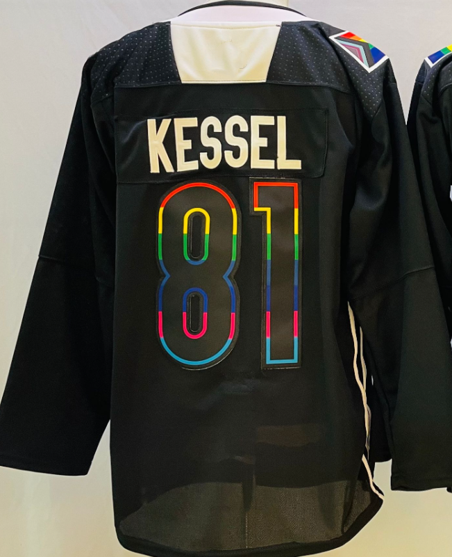 81 Kessel Black-2
