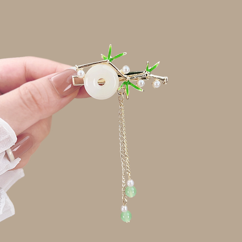 Cercle de feuilles de bambou