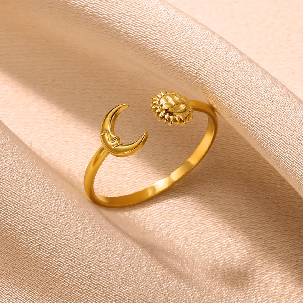 Sole della Luna d'Oro