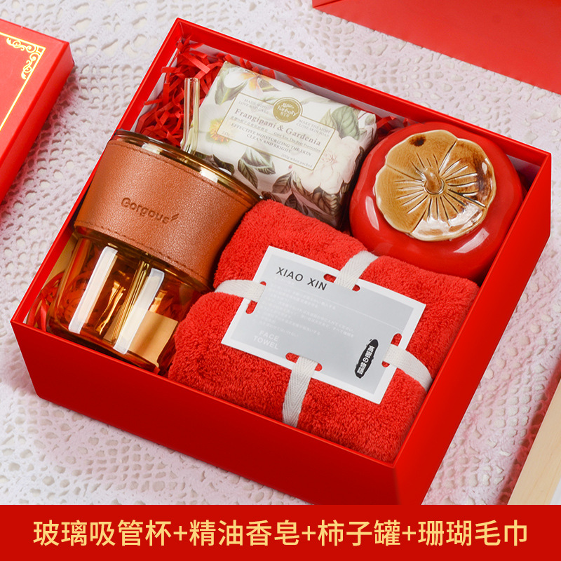 Tasse en paille de verre rouge, pot de kaki, serviette, coffret cadeau de savon