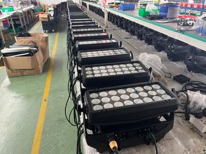 P6 <strong>LED</strong> <strong>24</strong> <strong>X</strong> 20W RGBW <strong>LEDs</strong> Wash Light with 6 Individually Controllable Segments LumenRadio W-DMX - Product Image 6