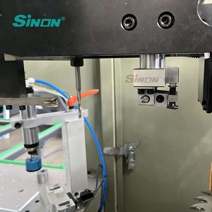 เครื่องหน้าต่าง CNC สําหรับเครื่องทําความสะอาดมุม UPVC/ไวนิลสําหรับกรอบและสายสะพาย - Product Image 6