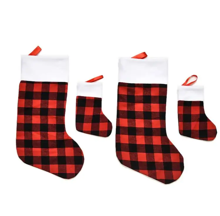Kırmızı ve siyah keten ekose peluş kenar noel stocking kolye hediye şeker ambalaj çanta Xmas parti süslemeleri süs