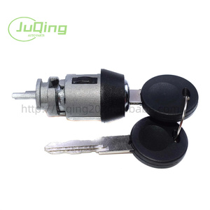 ชุดสวิตช์กระบอกกุญแจ + ตัวล็อค + ที่อยู่อาศัย + ชุดสวิตช์สำหรับ VW Jetta Golf Transporter Audi 4000 Quattro 321905851D 111905865L 251905855B - Product Image 4