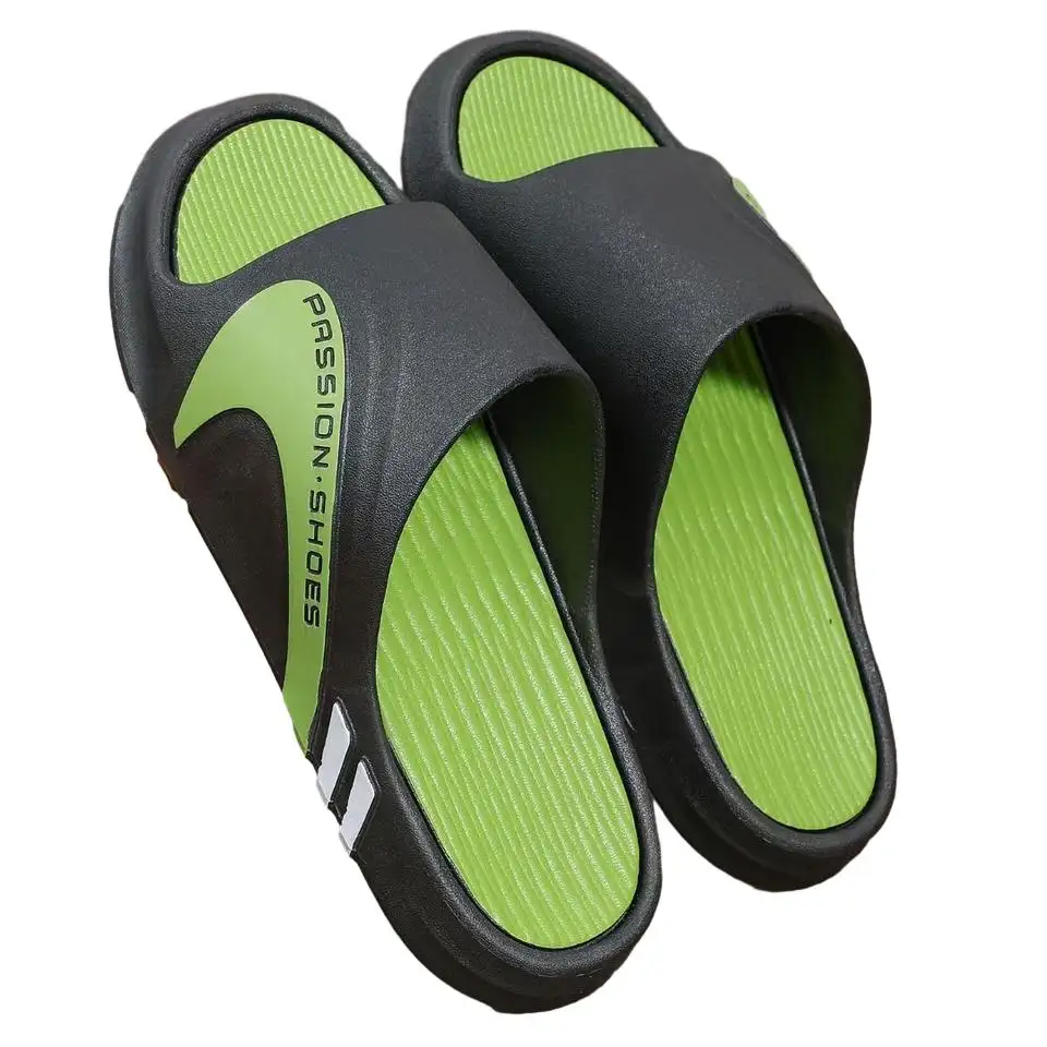 2024 nuovo Design da uomo pantofole in PVC tendenza moda primavera estate impermeabili e antiscivolo calde pantofole da esterno