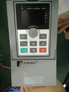 1.5kw 5.5kw 7.5kw Inversor de frecuencia para máquina de fabricación de papel 380V Controladores de frecuencia variable trifásicos Función de sobreexcitación - Product Image 5