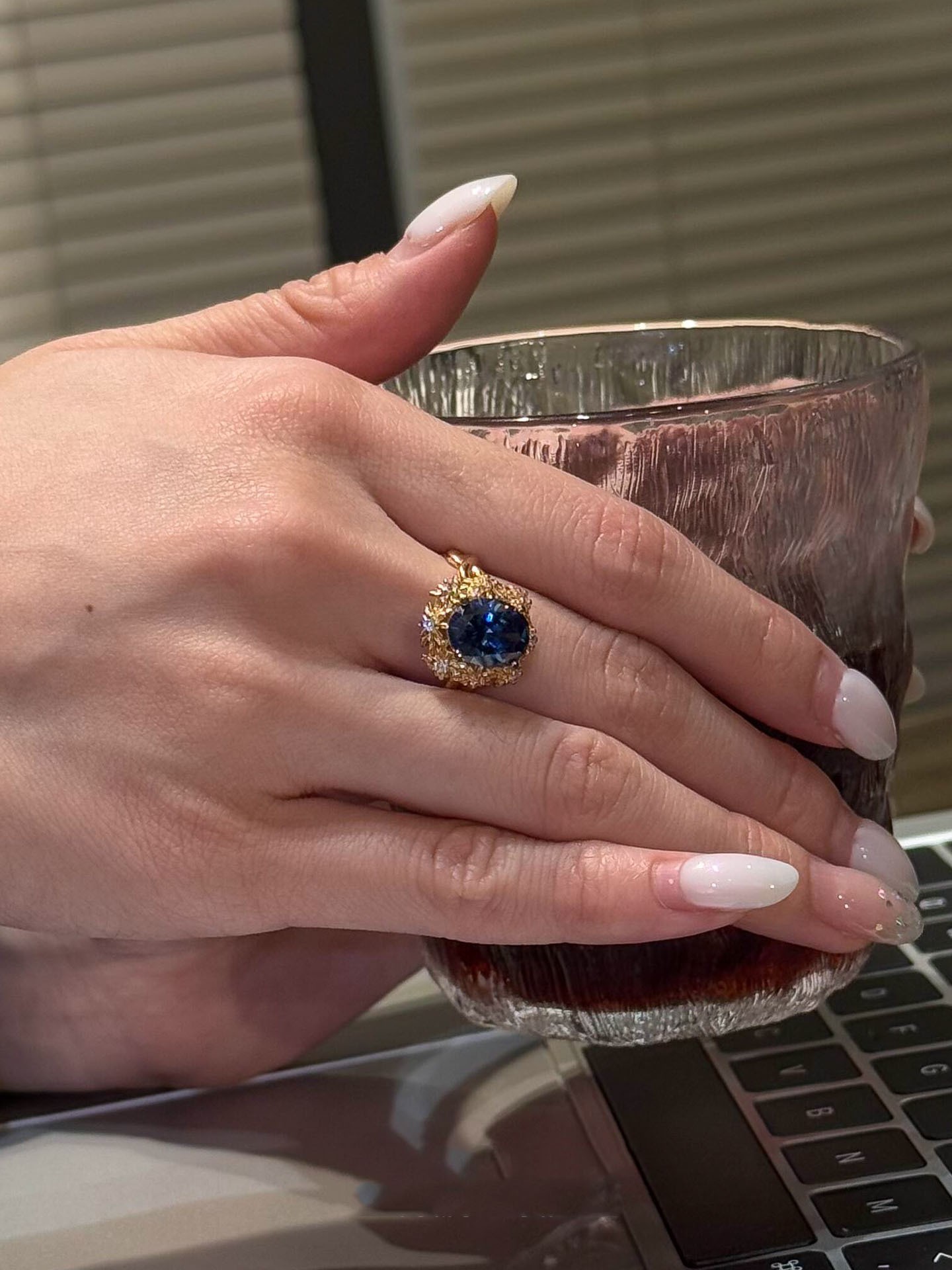 Bague diamant bleu K870