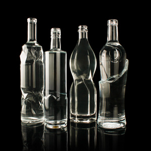 Buy 700 ml 750 ml clear Matte Black Round Rectangular Glass Empty Liquor Bottle 750ml 500ml <strong>1l</strong> Wholesale for Liquor with Cap - Product Image 2