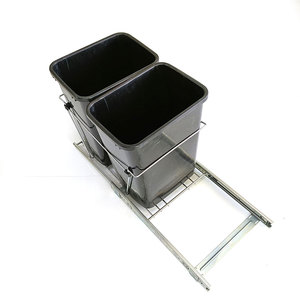 厨柜下的双拉出垃圾桶滚出滑动垃圾箱容器 - Product Image 1