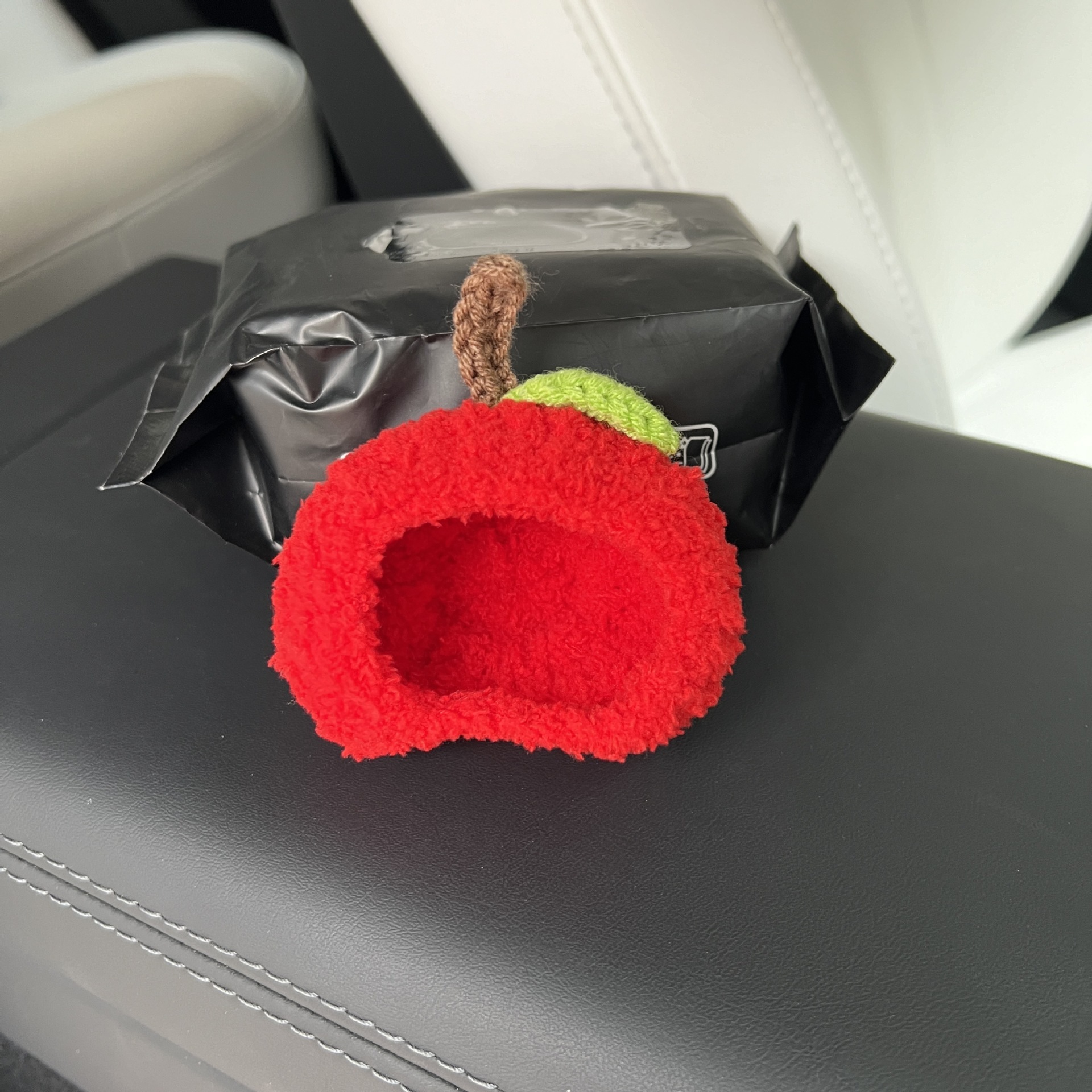 Small red apple headgear