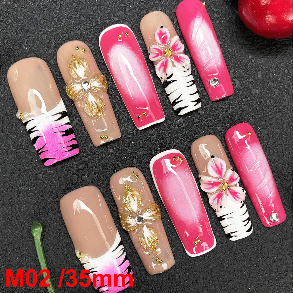 M02