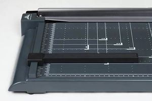 Heavy <strong>Duty</strong> Mini Desktop Paper <strong>Cutter</strong> Manual Guillotine B4 Paper <strong>Cutter</strong> for Cutting Paper - Product Image 2