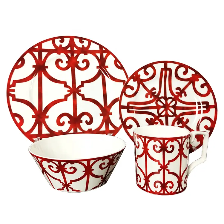 Wholesale 4pcs high quality Luxury ceramic dinnerware fine bone china dinner set for wedding hotel restaurant