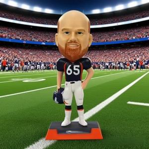 Nhựa Tùy Chỉnh Thể Thao Bắt Đầu Bobblehead Bảng Điều Khiển Bobble Đầu Cầu thủ Bóng Đá Hành Động Hình Bobblehead Cho Người hâm mộ Thể Thao Quà Tặng - Product Image 1