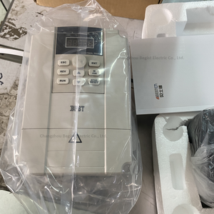 5.5KW 220VインバータVFD可変入力50/60Hz三相出力1000Hzスピンドルモーター速度調整モータードライバー - Product Image 6