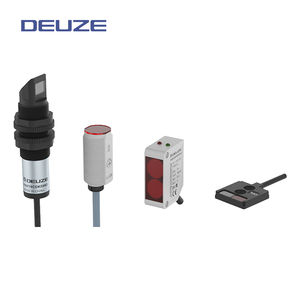 DEUZE PDV04GDM15N1 vendita in fabbrica NPN/PNP DC con lente d'ingrandimento incorporata per sensore fotoelettrico quadrato con rilevamento di oggetti trasparenti - Product Image 2