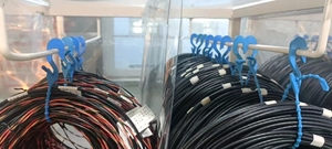 ตะขอเกี่ยวสายไฟแบบห่วงพลาสติกสำหรับมัดสายไฟสีเหลือง - Product Image 6