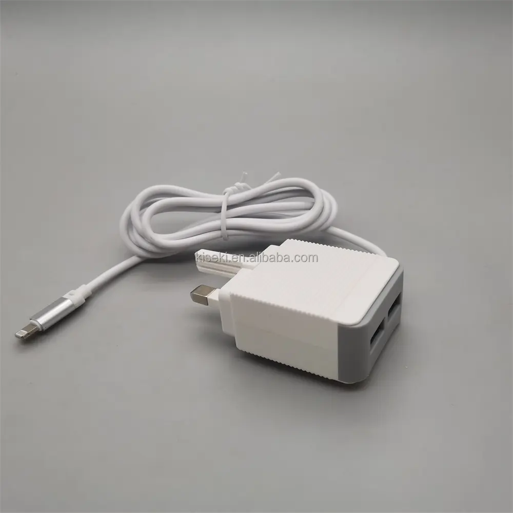 UK plug 3 pin 2 usb 5V2.1A aksesori ponsel pengisi daya dinding adaptor port ganda dengan android kabel tetap Tipe c