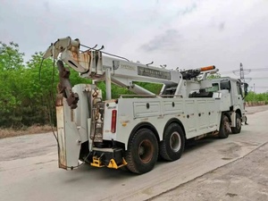 价格优惠重型中国重汽豪沃8x4 25吨二手翻新转子清障车待售