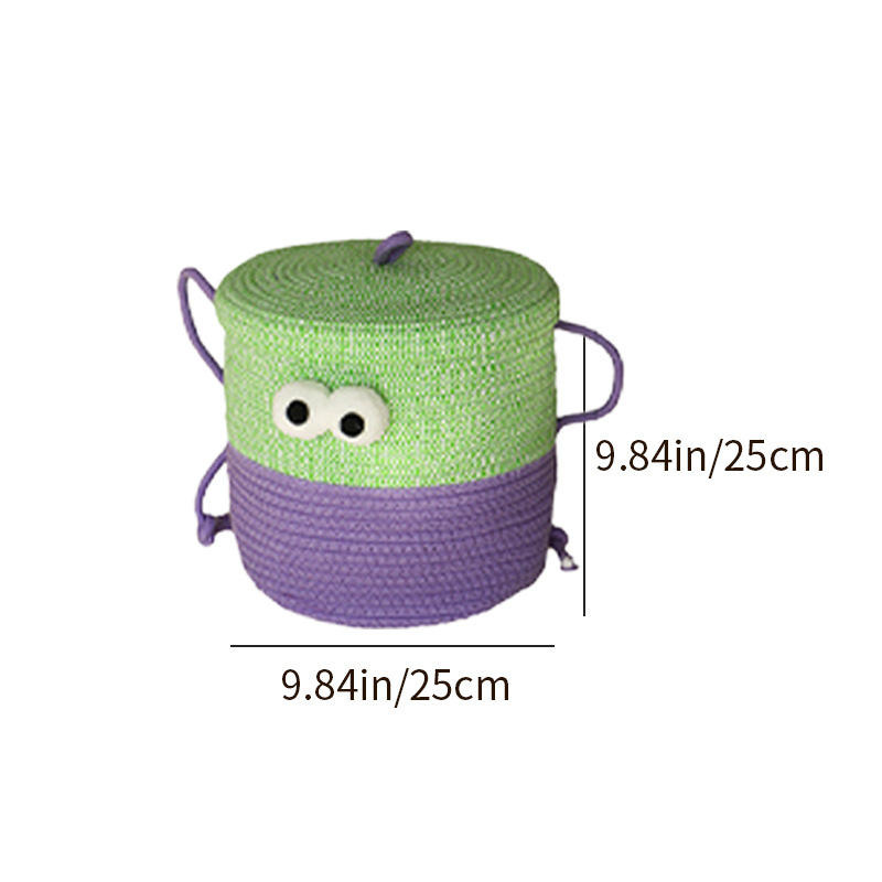 สีม่วงและเขียว เอวเข้ารูป ดวงตากลมโต น่ารัก