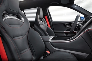 Merce-des BEN-Z GLC AMG 300L ไดนามิก SUV กล้องหลังเกียร์อัตโนมัติ AWD ที่นั่งหนังยานพาหนะไฮบริดขนาดยาง R19 - Product Image 6