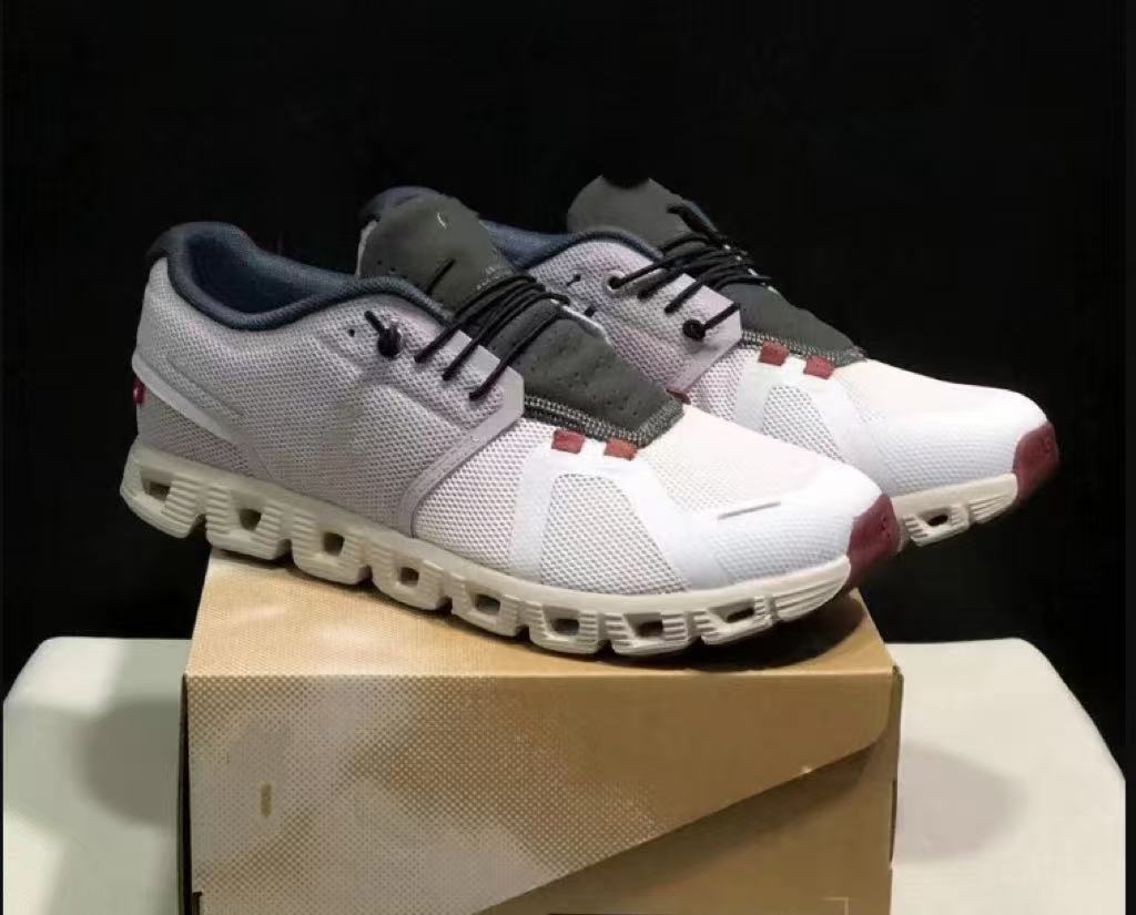 Beige grigiastro