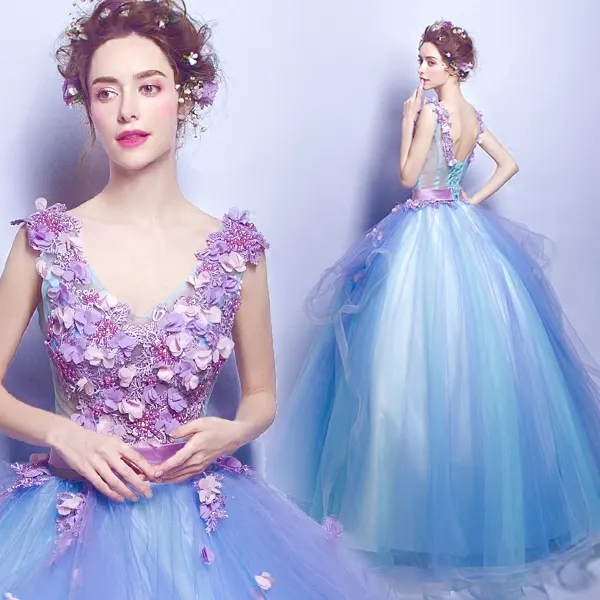 2019 Luce Viola Sexy Del Fiore Del Ricamo Appliques Solo Belle Sfera Molle di Tulle Con Scollo A V Vestito Da Ballo Abito Da Sposa