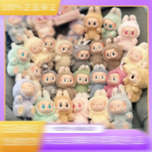 Labubu kör kutu el yapımı PVC peluş bebek kolye tahsil hayvan oyuncaklar ile dondurulmuş ve Cinnamoroll karakterler - Product Image 3