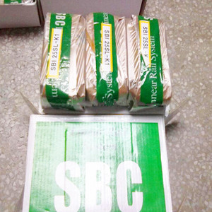 SBC Lineal Guide Way Slide Block Guideway Bearing SBI25 SBI25CLL Piezas CNC de alta carga Sistema de riel lineal - Product Image 6