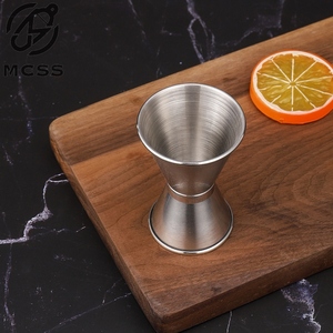 <span class=keywords><strong>Jigger</strong></span> individual de estilo japonés personalizado directo de fábrica 20/30/40ml taza medidora de precisión <span class=keywords><strong>Jigger</strong></span> de Metal de fiesta de acero inoxidable - Product Image 6