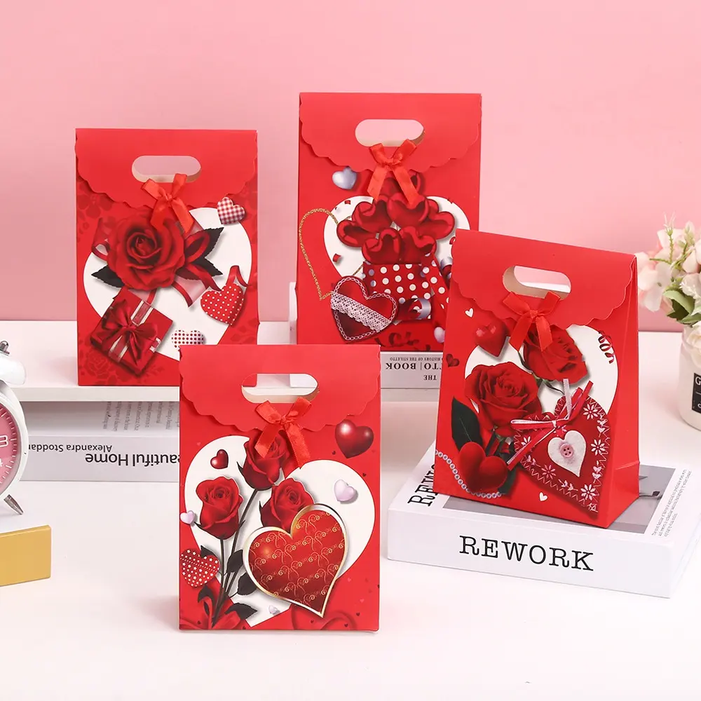 Rose Flower Coração Paper Handle Candy Favor Gift Bags Gift Bag para Valentines Day Business Party Decoração Embalagem