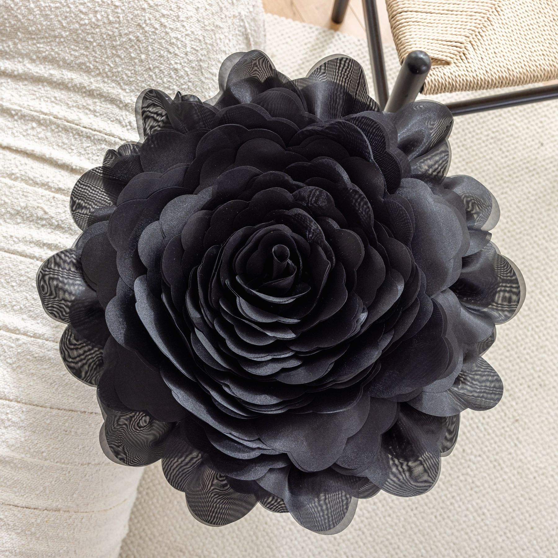 Gaze de rose noire (sans oreiller)