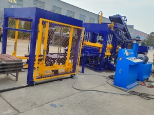 QT4-15S intelligente automatische PLC-Vibrations system 220V effiziente Linie Zement block Beton pumpe Motor Making Machinery Motor - Product Image 2