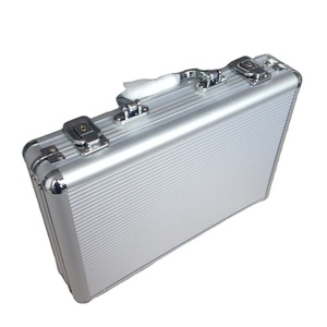 Bán Buôn 100 200 300 500 PC Kim Loại Cặp Hộp Màu Đen Sliver Vali Tàu Sân Bay Lưu Trữ Hợp Kim Nhôm Và Rỗng Poker Chip Trường Hợp - Product Image 3