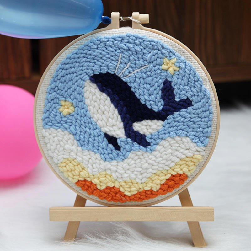 whale 2 - thick yarn