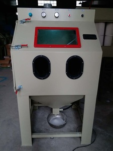 <strong>Hot</strong> Selling Wet Sandblasting Machine Dustless Manual Wet Sand <strong>Blasting</strong> Cabinet