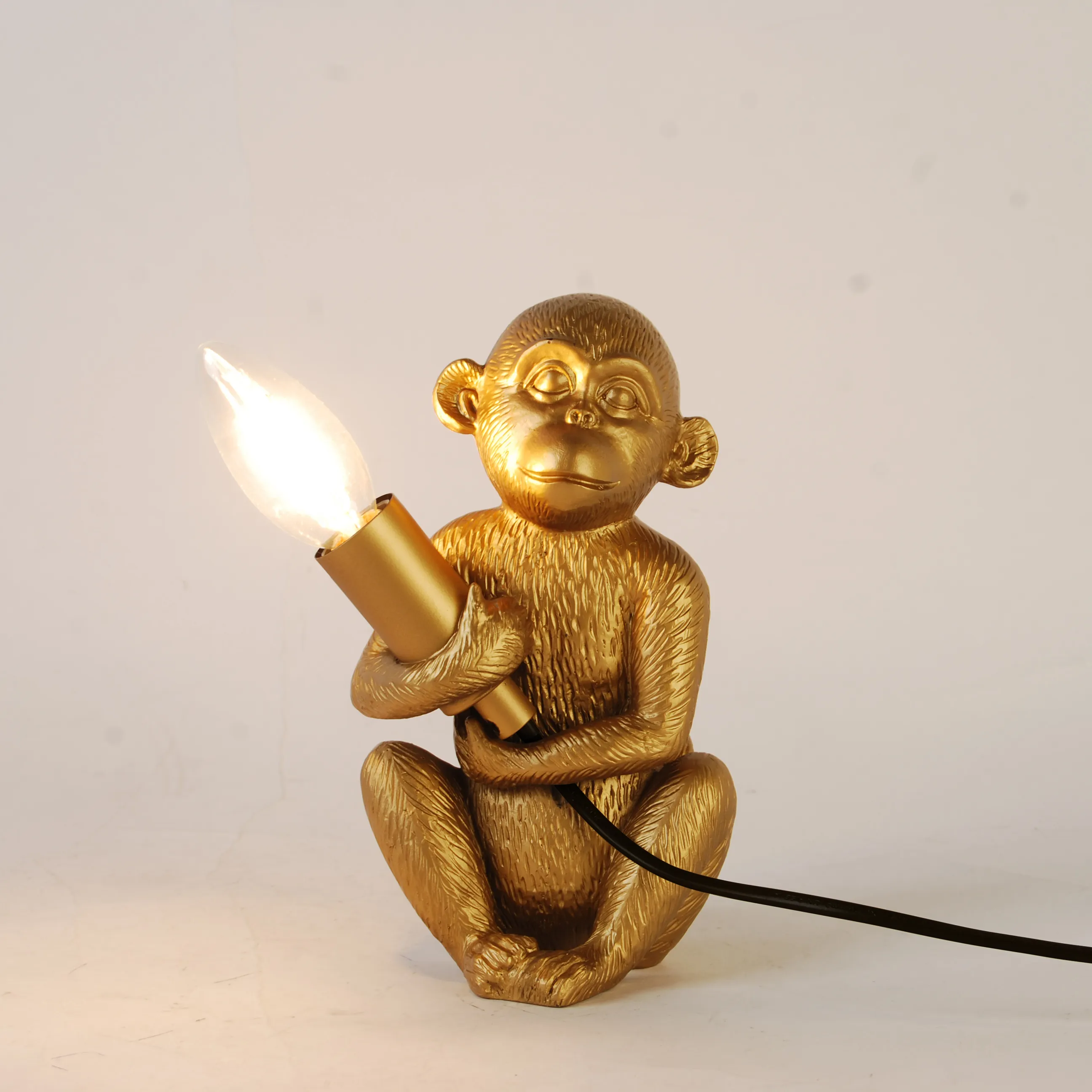 Lâmpada de mesa para animais, lâmpada dourada de macaco com lâmpada de 40w para decoração de casa