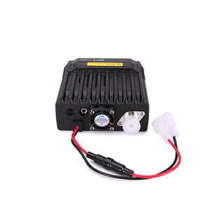 <span class=keywords><strong>QYT</strong></span> KT-8900DモバイルトランシーバーデュアルバンドクワッドスタンバイVHF/UHF136-174/400-480MHzミニカーラジオアマチュアQYTKT8900D