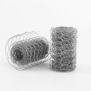 Malla de alambre hexagonal Triple giro galvanizado Pvc recubierto Valla de alambre hexagonal Red de pollo para Gallinero - Product Image 2