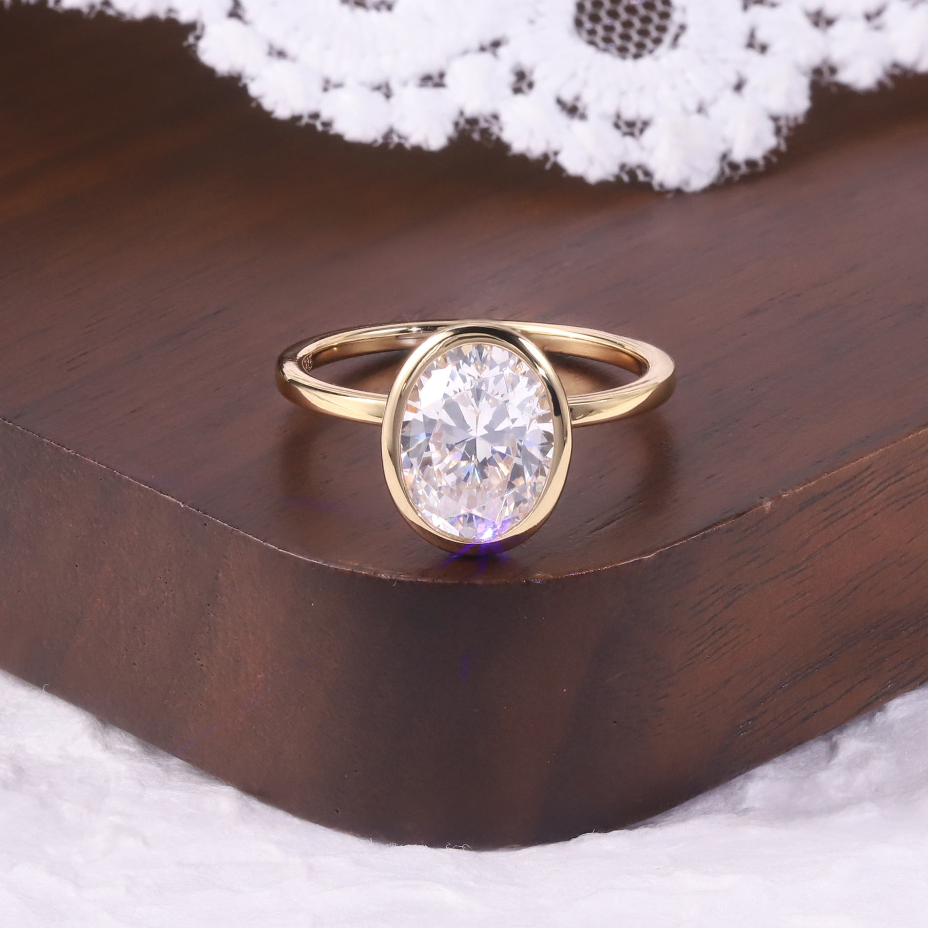 Anillo de moissanita de 2 quilates-ovalado