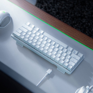 Razer Huntsman迷你60% 紧凑型有线游戏键盘，带Razer光开关doublehot PBT键帽 - Product Image 5