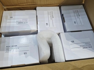 Оригинальный редукторный кодер EL-A1A30-7LNB1/1024-JRE с полым валом в наличии - Product Image 6