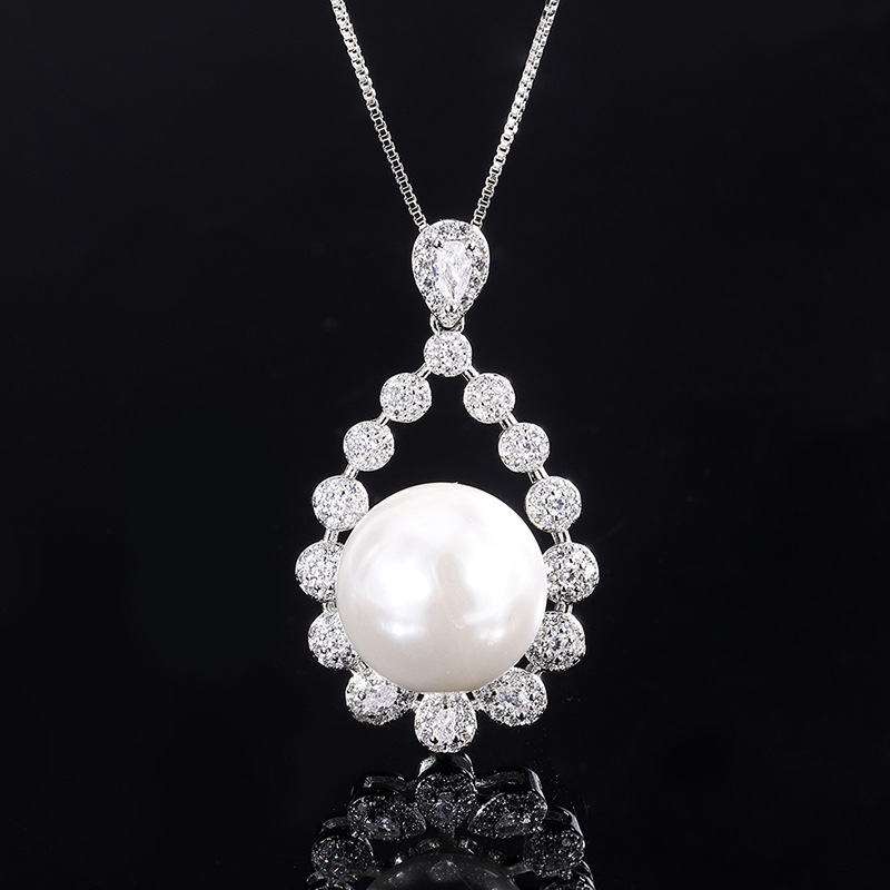 Platinum pendant