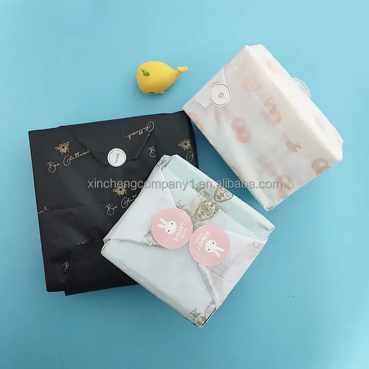 Papel de regalo de lujo, papel de seda blanco respetuoso con el medio ambiente personalizado con nombres de marcas impresos para ropa