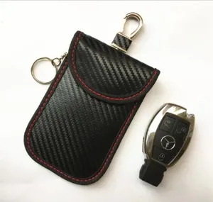 カーボンファイバーキーチェーン車RFIDシールドキーバッグキーカバー耐磁性信号シールドと消磁防止