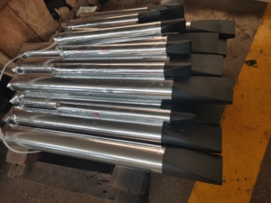 Thủy Lực Breaker Phụ Tùng Đá Đục Công Cụ Moil Loại Đục Để Bán - Product Image 6