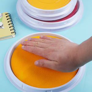 Graffiti DIY Palm Inkpad özel Logo eğitici oyuncaklar plastik disk baskı masa parmak boyama renk mühür Doodle fonksiyonu kutusu