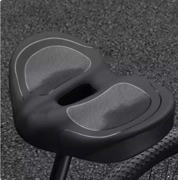 Widened and Enlarged Version Hollow and Breathable