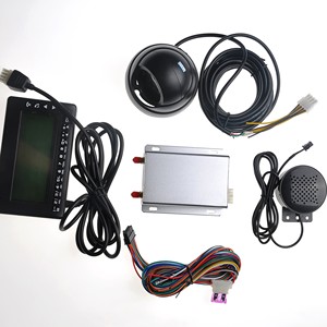 Dispositivo de seguimiento GPS multifunción Sensor de combustible de temperatura Red 4G GSM para rastreador GPS de vehículos - Product Image 4